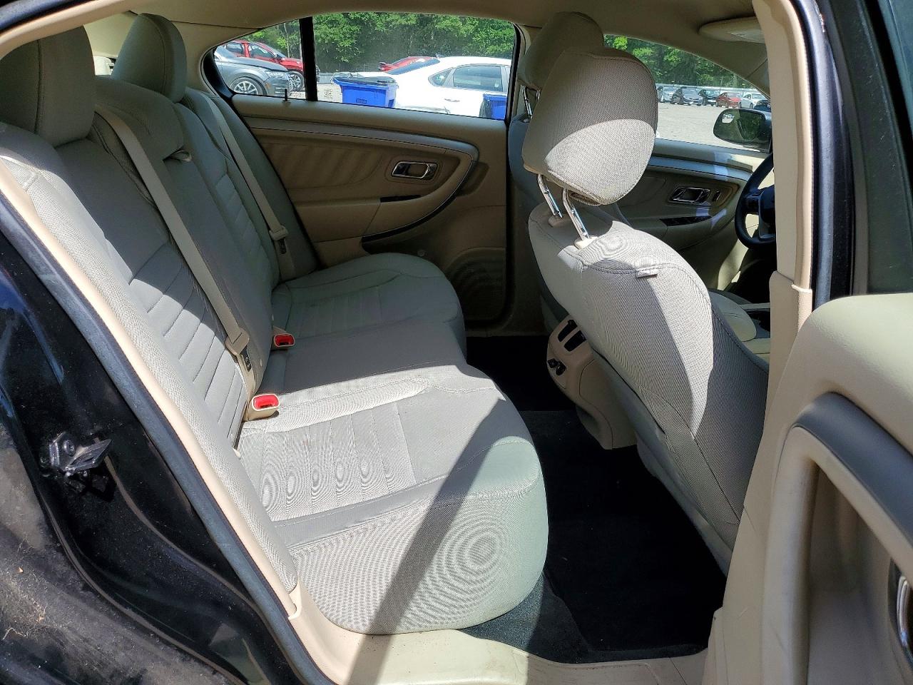 2017 Ford Taurus VIN 1FAHP2D82HG123222 photo 10
