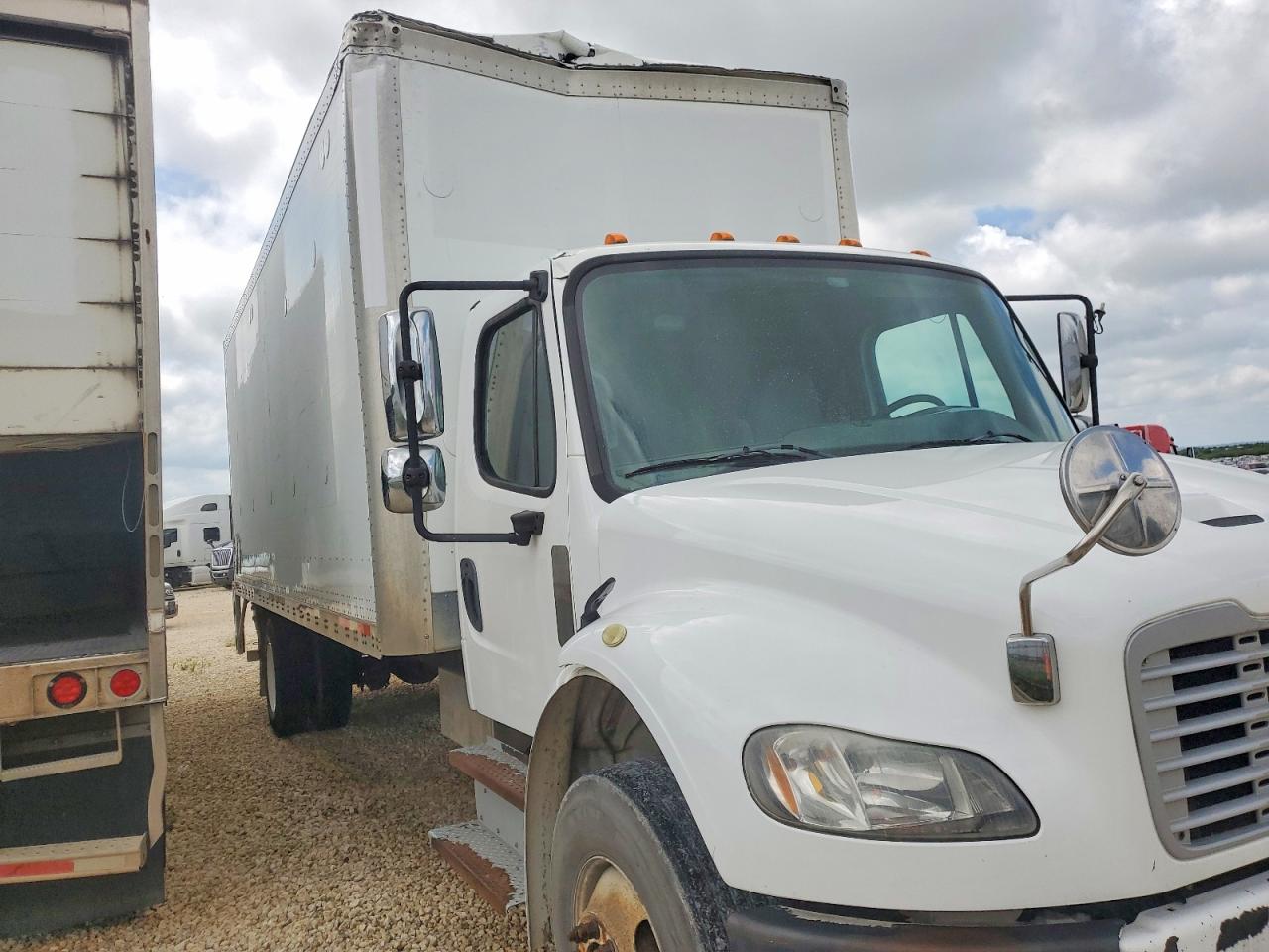 2015 FREIGHTLINER All other VIN 1FVACXDT2FHGJ9791 photo 1