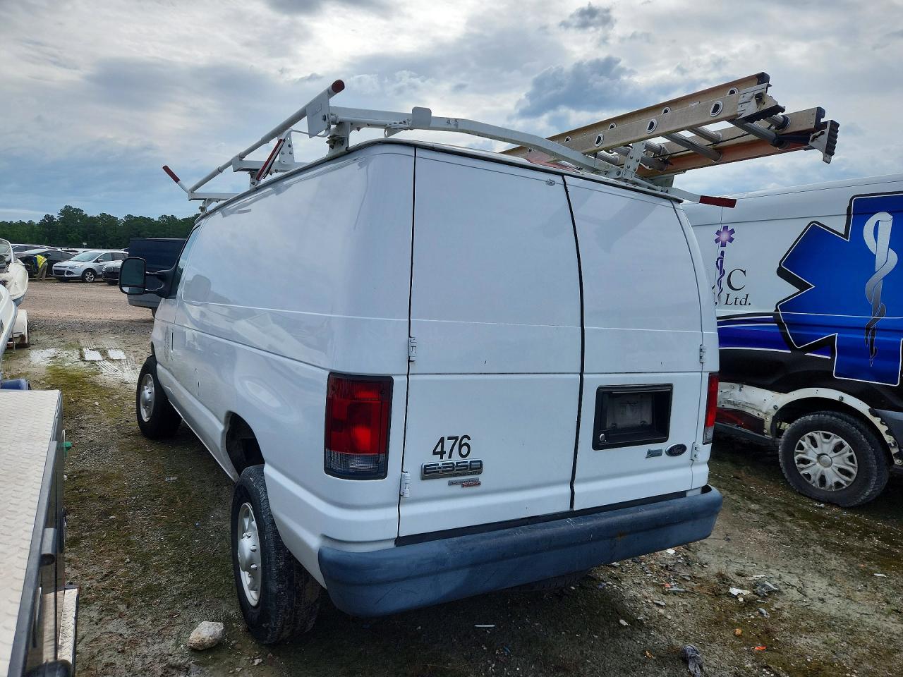 2013 Ford Econoline VIN 1FTSE3EL9DDA87622 photo 2