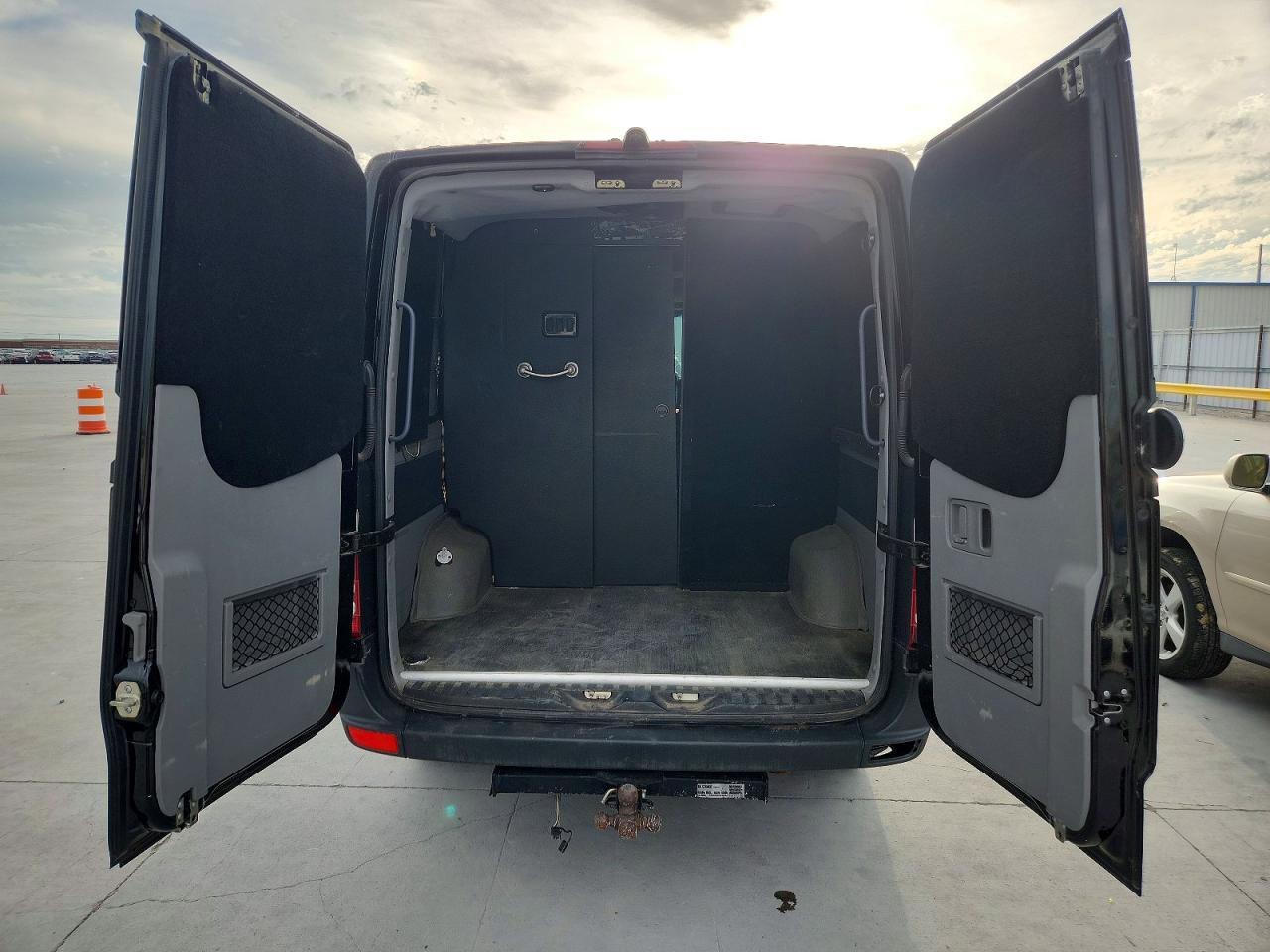 2016 Mercedes-Benz Sprinter VIN WDZPE7DD8GP223880 photo 10