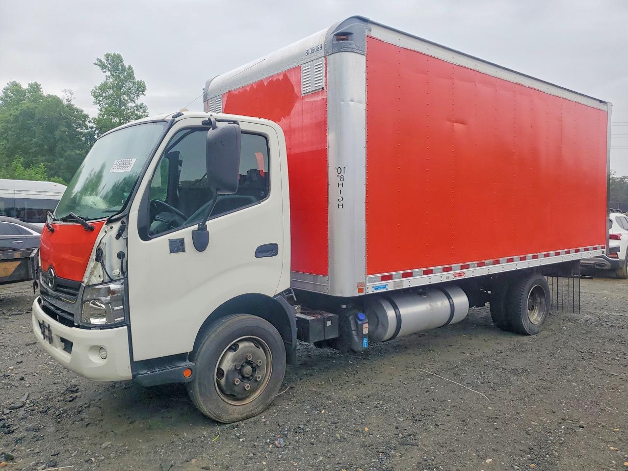 2017 HINO All other VIN JHHSDM2HXHK005758 photo 1