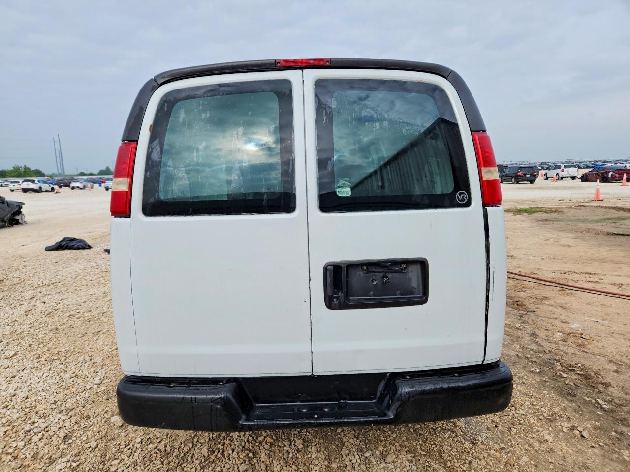 2005 CHEVROLET Express VIN 1GCGG29V951177331 photo 6