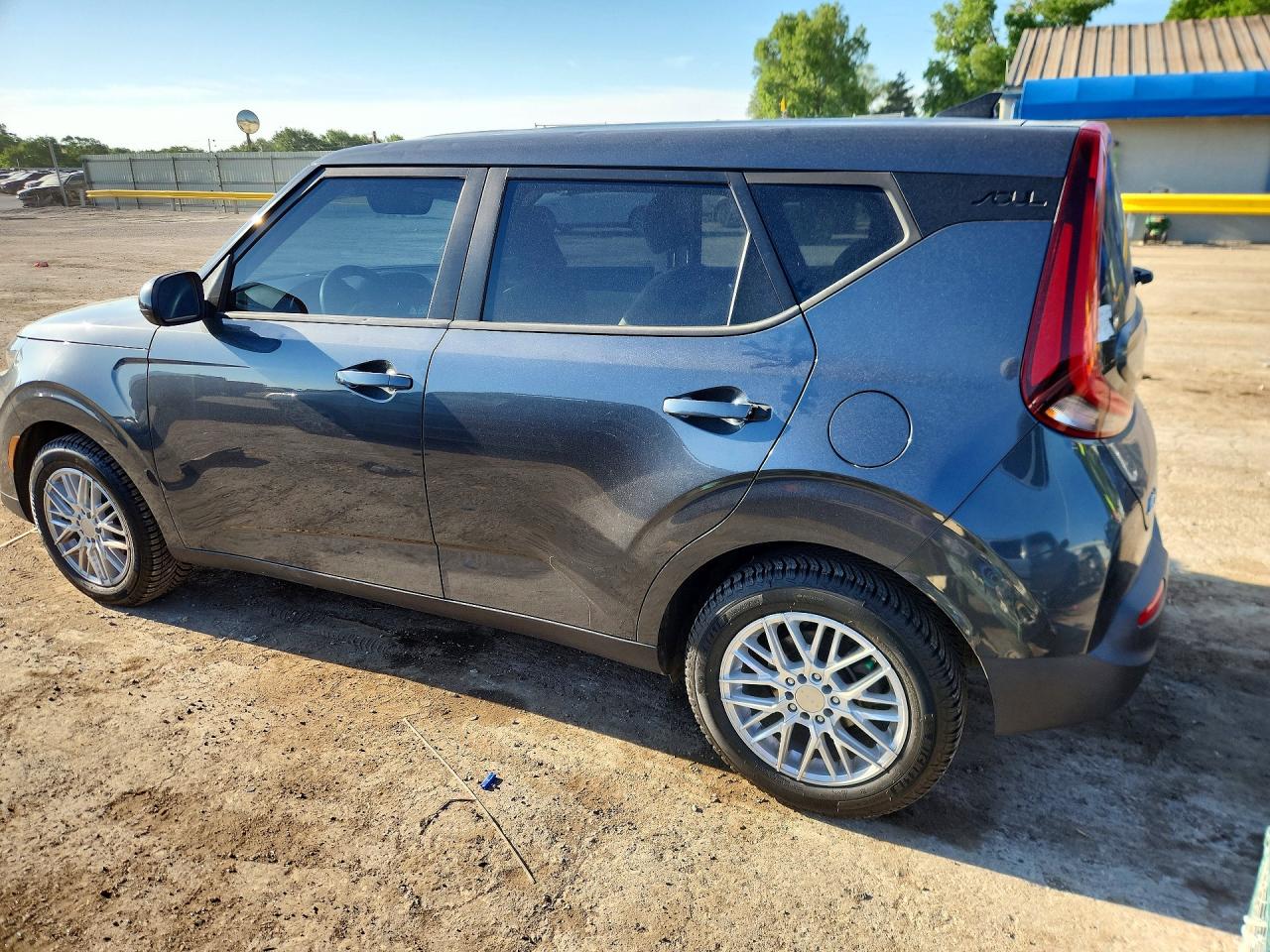 2021 Kia Soul VIN KNDJ23AU3M7754265 photo 2
