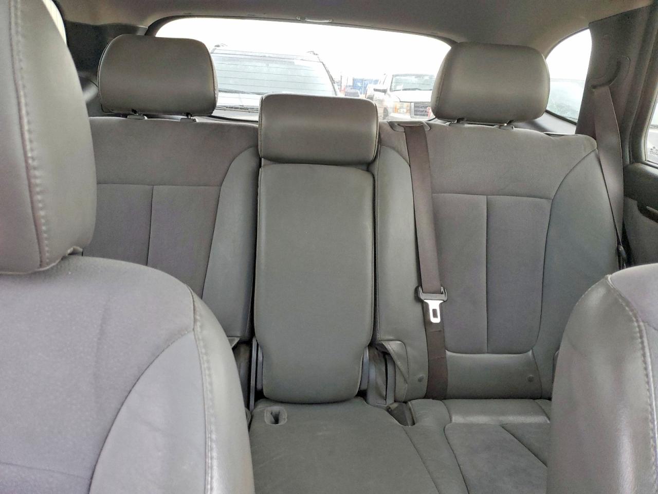 2010 Hyundai Santa fe VIN 5NMSGDAG6AH365811 photo 10