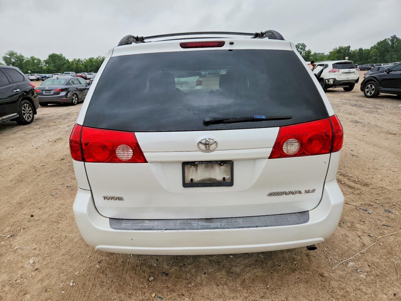 2007 TOYT Sienna VIN 5TDZK22C37S086593 photo 6