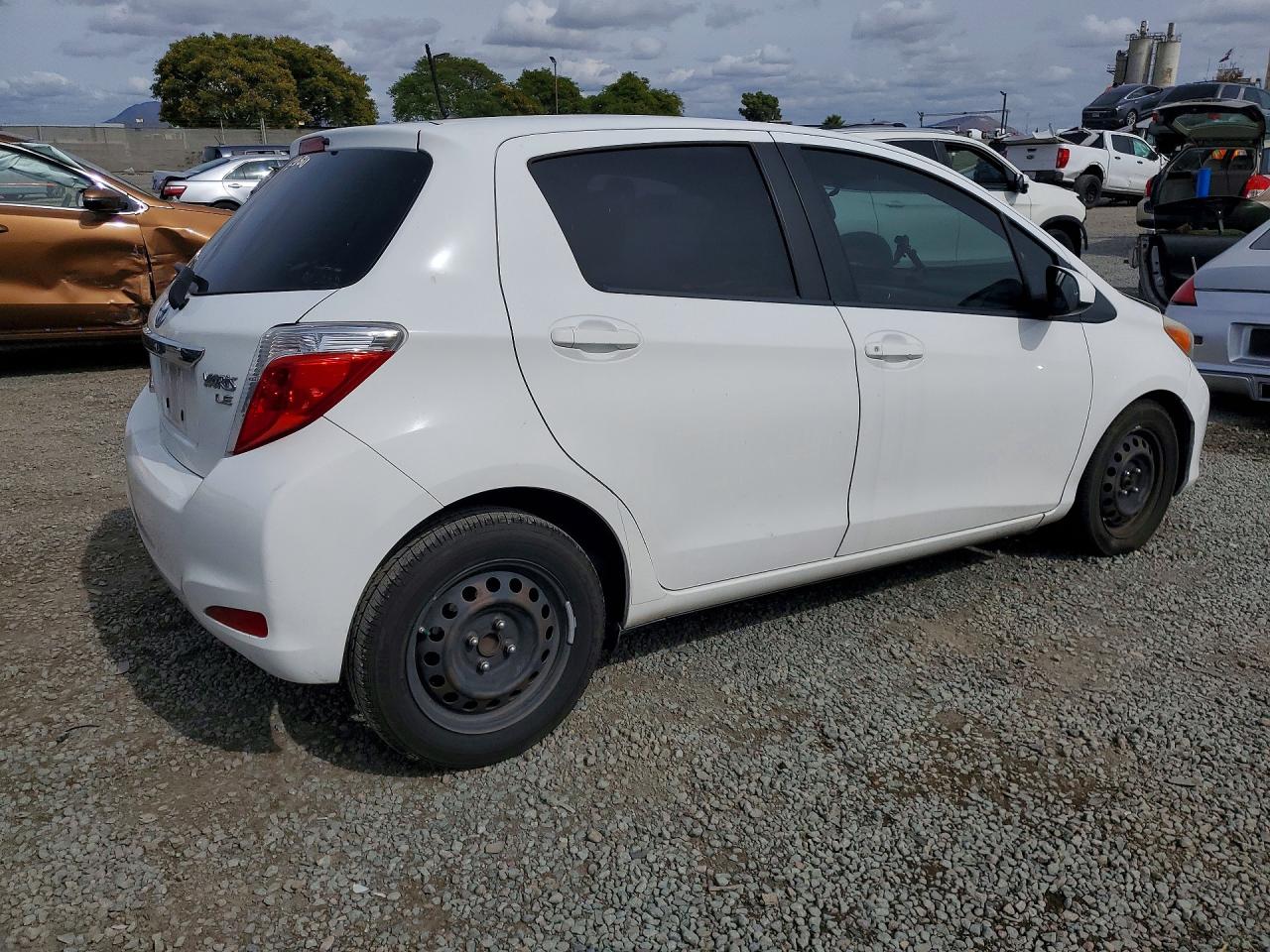 2014 Toyota Yaris VIN JTDKTUD36ED580964 photo 3