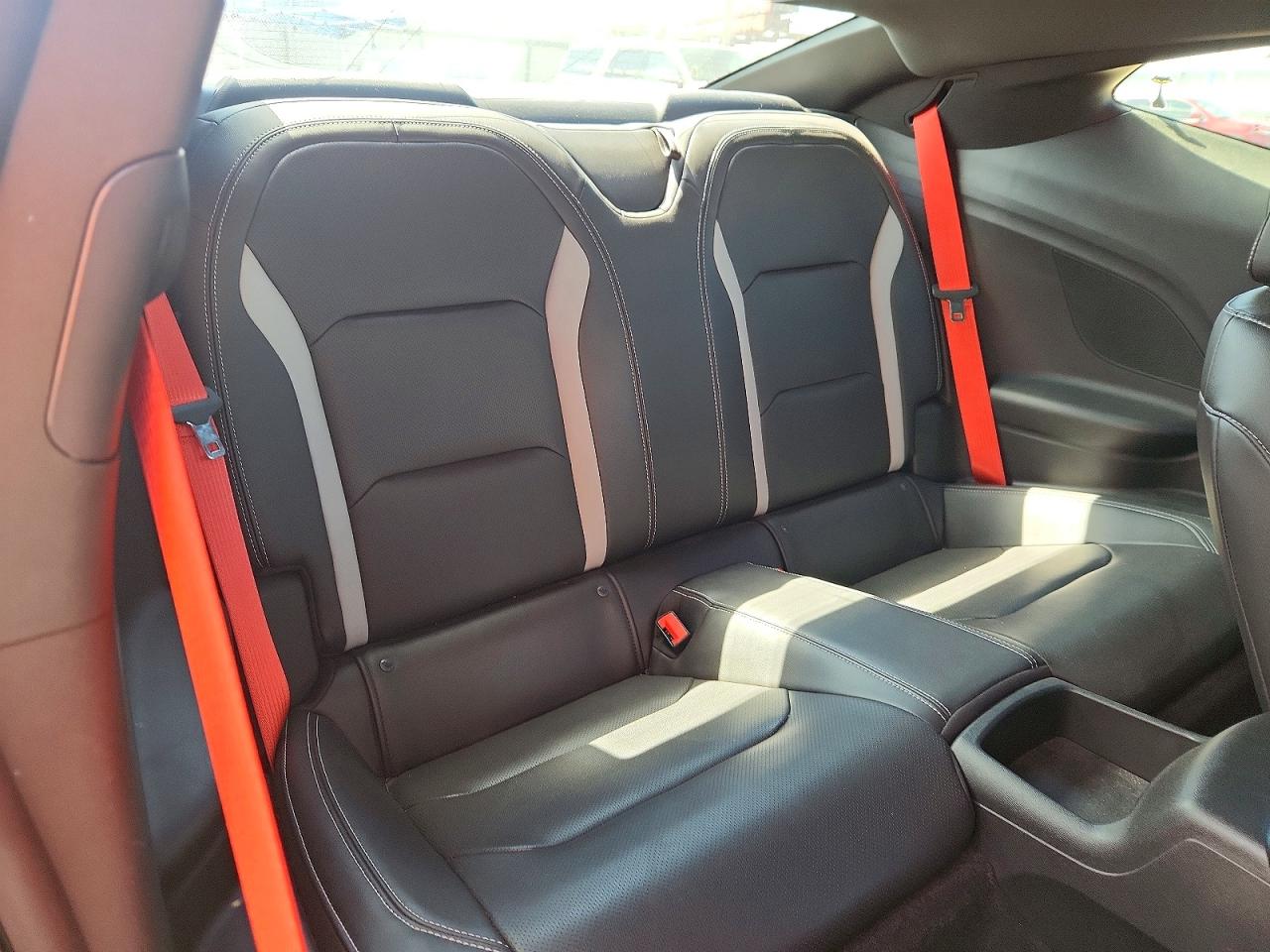 2020 Chevrolet Camaro VIN 1G1FC1RS5L0143163 photo 10
