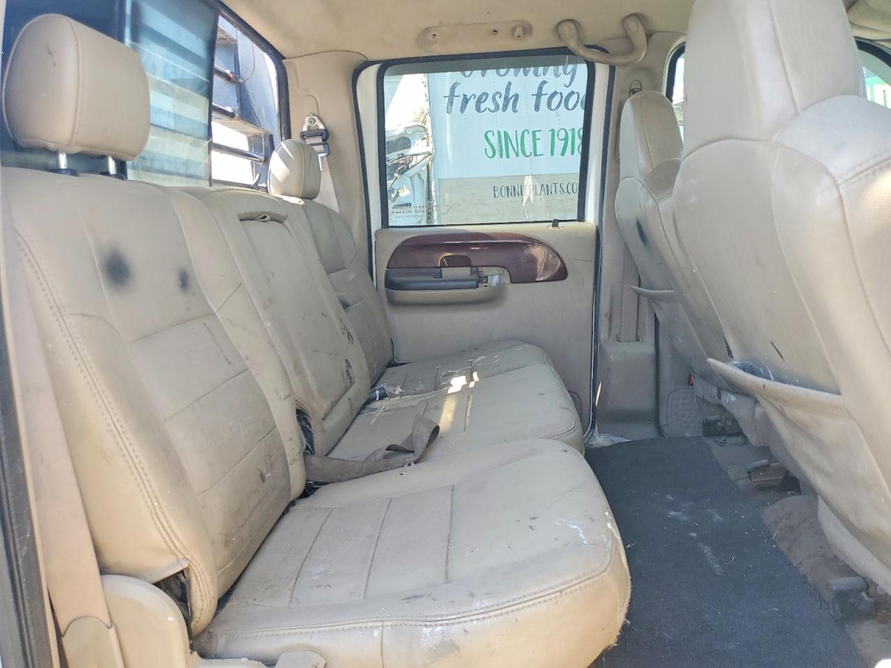 2007 Ford F550 VIN 1FDAW56P77EA65506 photo 10