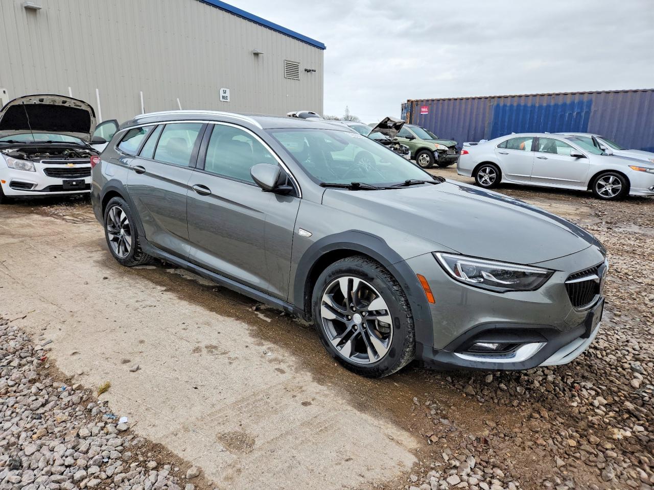 2018 Buick Regal VIN W04GV8SX5J1168974 photo 4