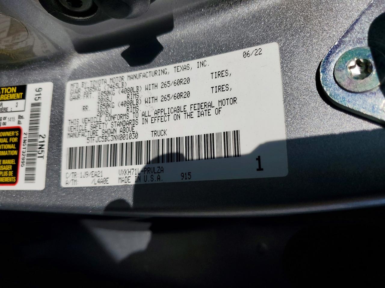 2022 Toyota Tundra VIN 5TFJC5BC3NX001030 photo 12