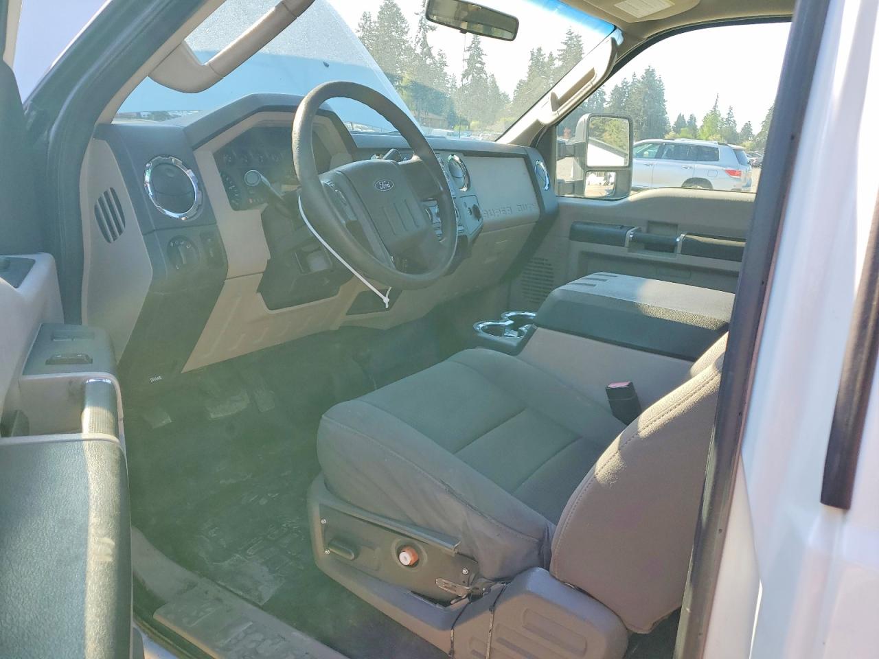 2009 Ford F250 VIN 1FTSF21R79EA47719 photo 8