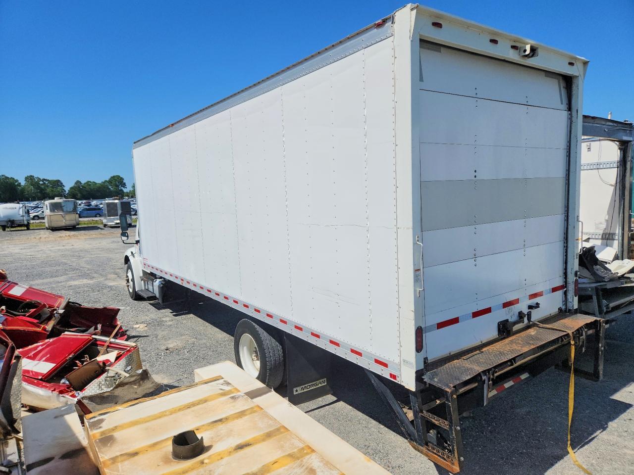 2019 FREIGHTLINER All other VIN 3ALACWFC2KDLP1739 photo 2