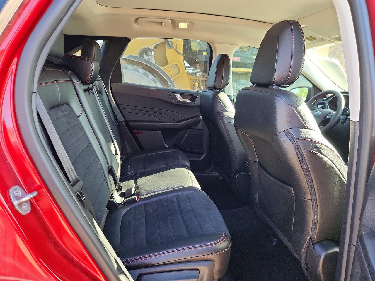 2022 Ford Escape VIN 1FMCU9H94NUB63058 photo 10