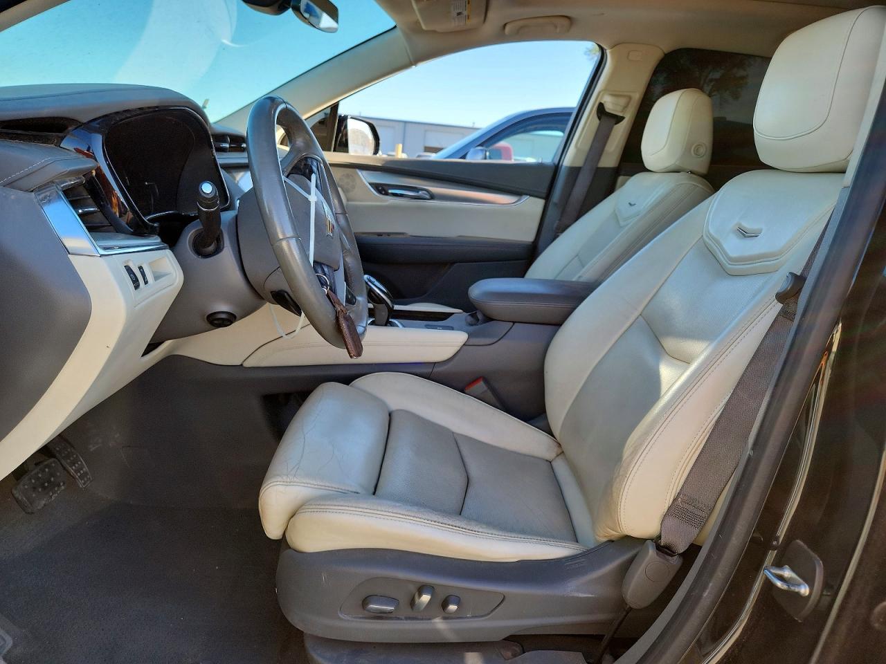2017 Cadillac Xt5 VIN 1GYKNBRS9HZ165816 photo 7
