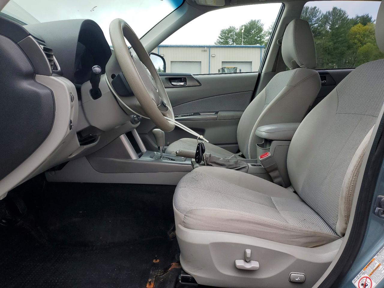 2011 SUBARU Forester VIN JF2SHADC6BH741660 photo 7