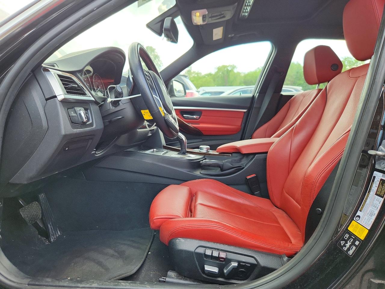 2018 BMW 3 series VIN WBA8D9C55JEB35286 photo 7