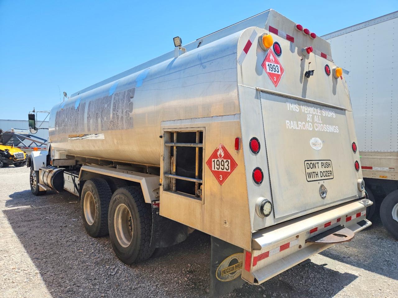 2012 KENWORTH All other VIN 1NKDL40X8CJ326980 photo 3