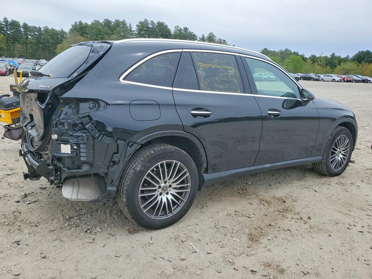 2024 Mercedes-Benz Glc class VIN W1NKM4HB2RF112005 photo 3