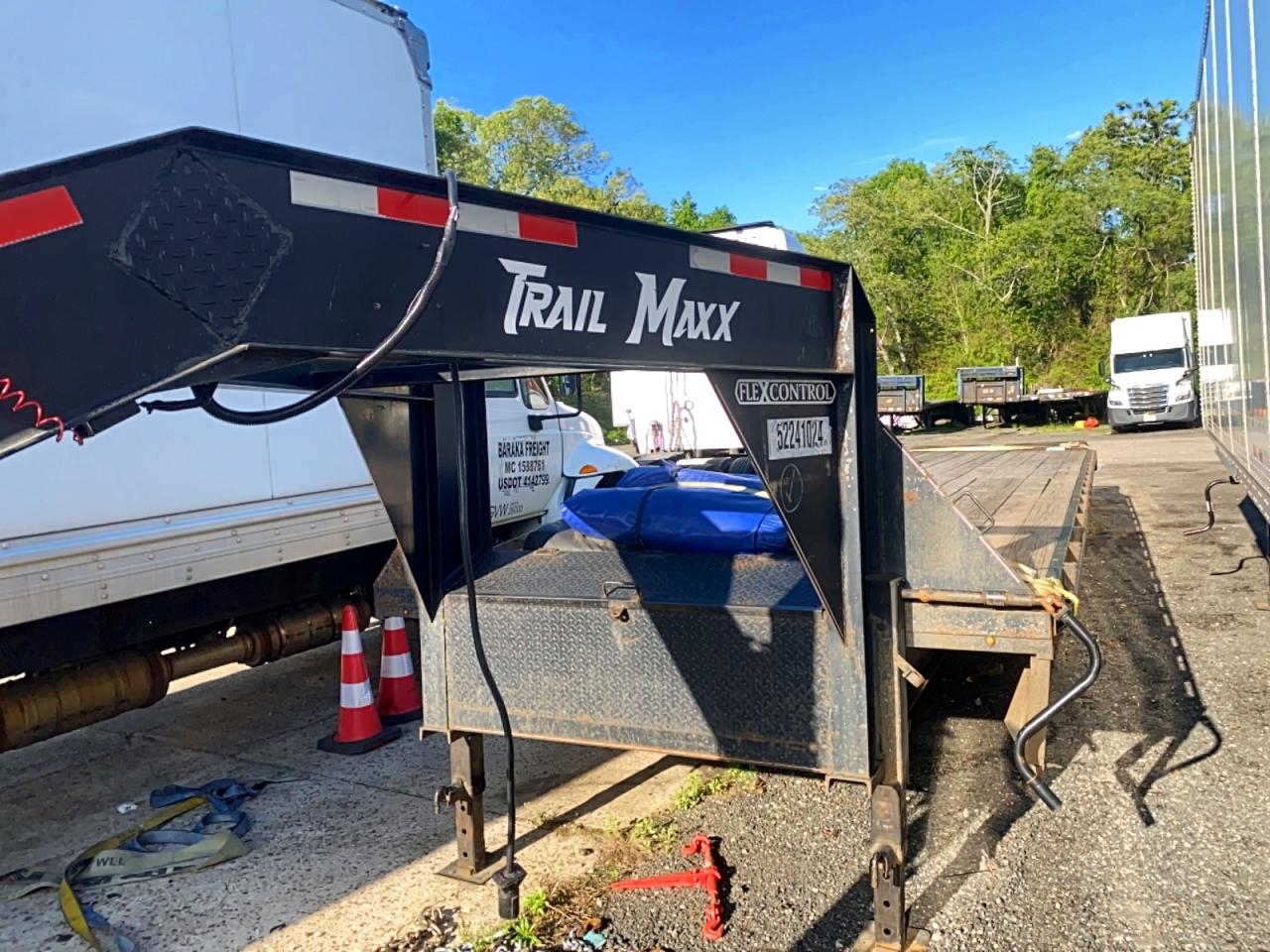 2022 TRAIL Trail maxx VIN 4T93H4026NM402080 photo 2