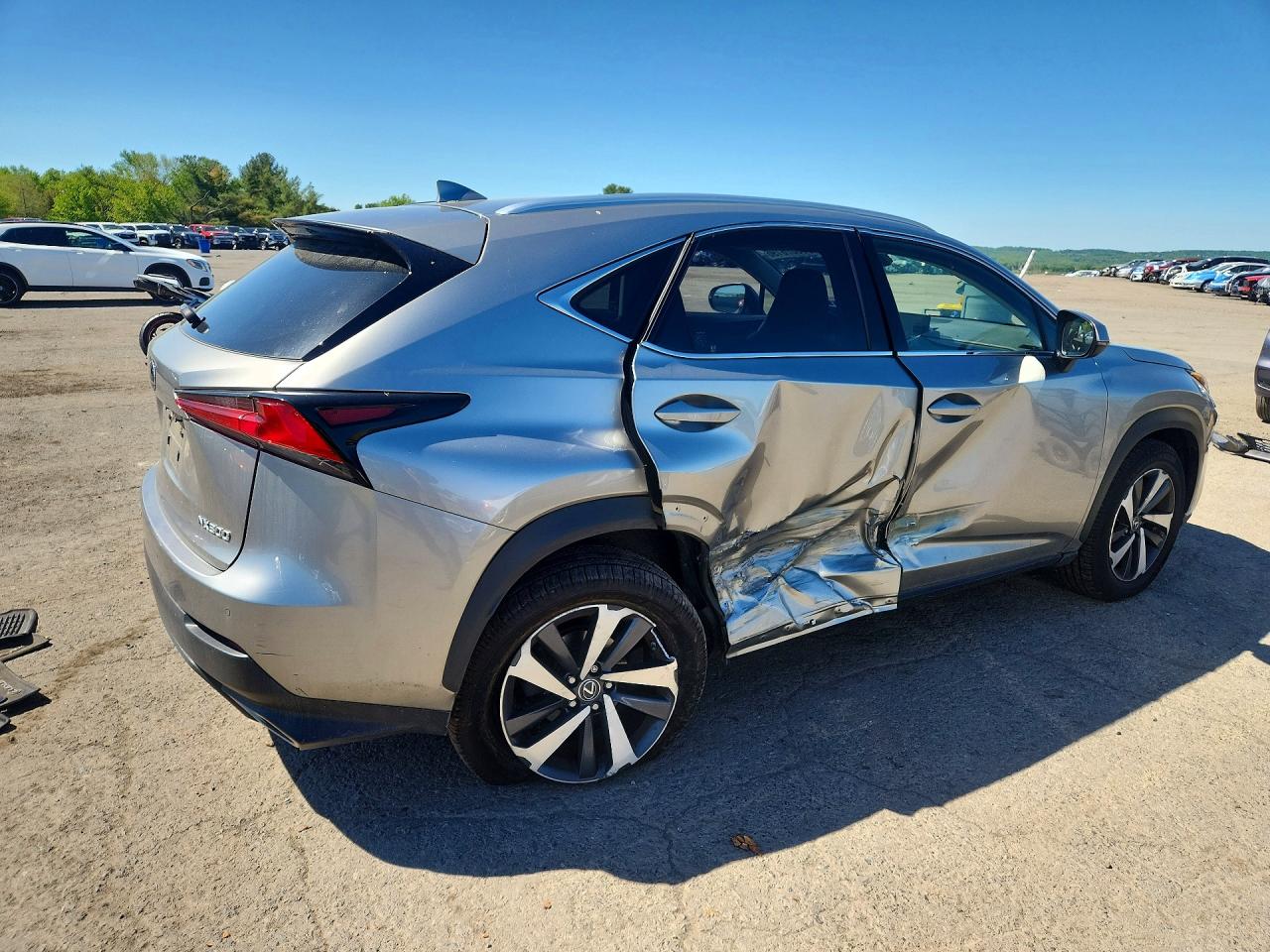 2018 Lexus Nx VIN JTJBARBZ7J2166038 photo 3