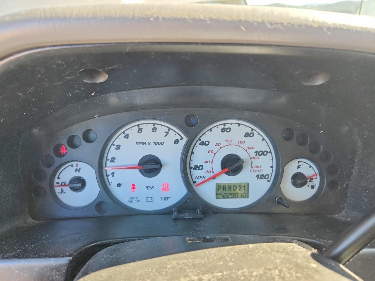 2001 FORD Escape VIN 1FMYU02171KA68598 photo 9