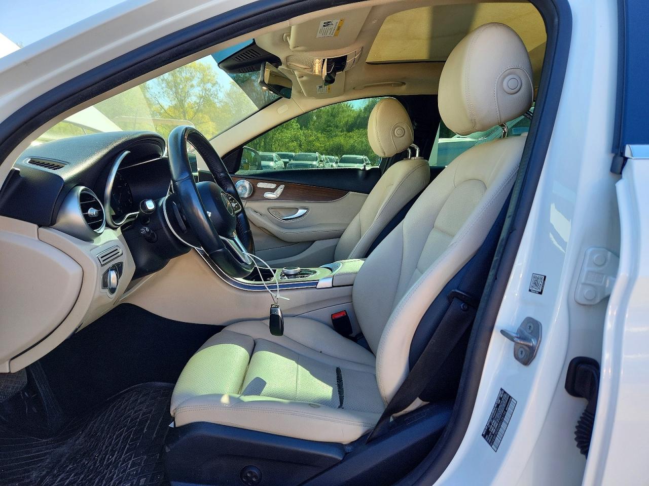 2021 Mercedes-Benz C class VIN W1KWF8EBXMR626194 photo 7