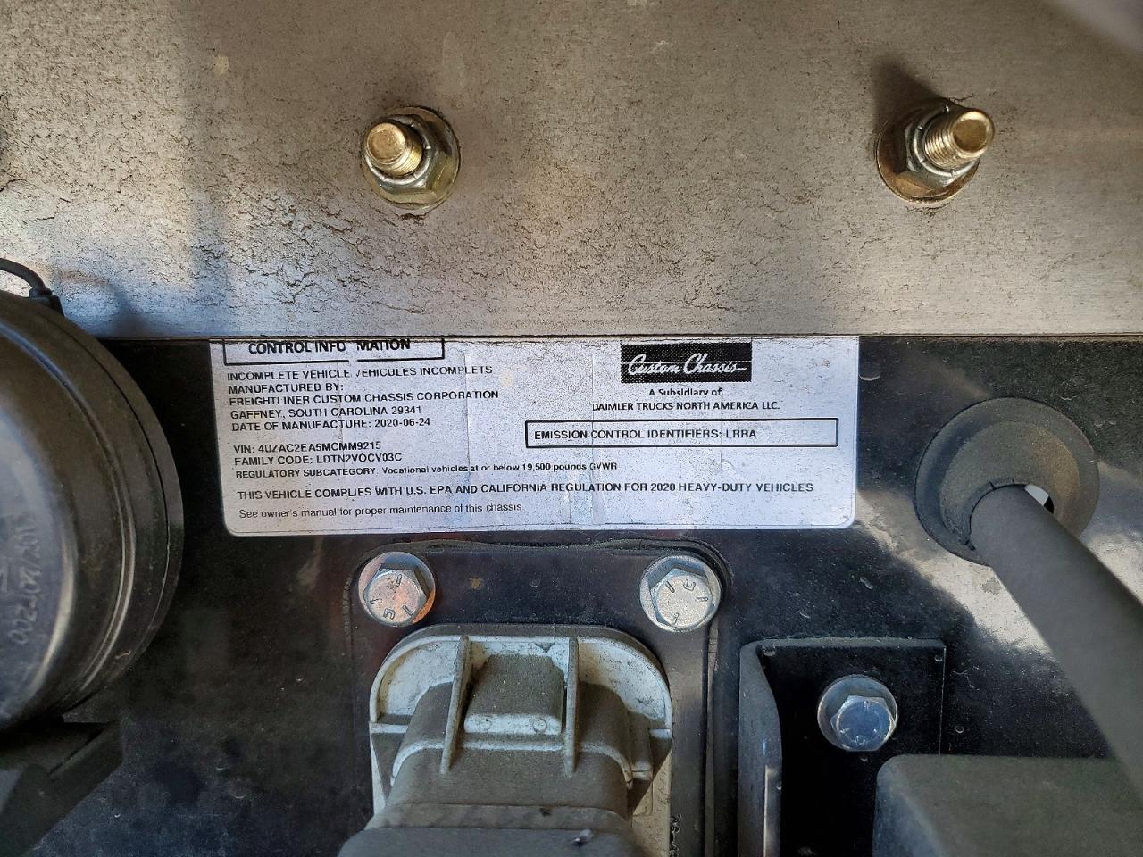 2021 FREIGHTLINER All other VIN 4UZAC2EA5MCMM9215 photo 12
