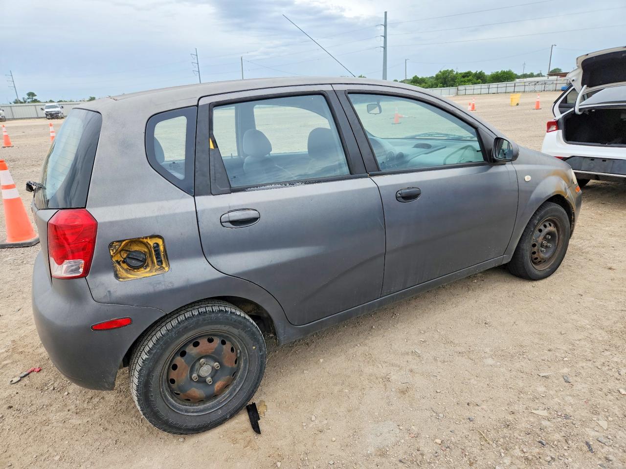 2005 Chevrolet Aveo VIN KL1TD62605B462616 photo 3
