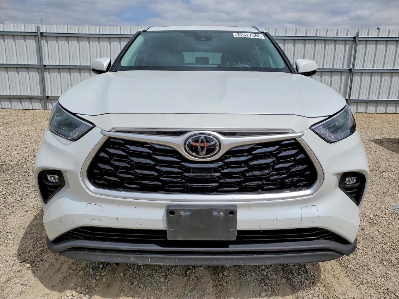 2022 Toyota Highlander VIN 5TDGZRBHXNS561502 photo 5