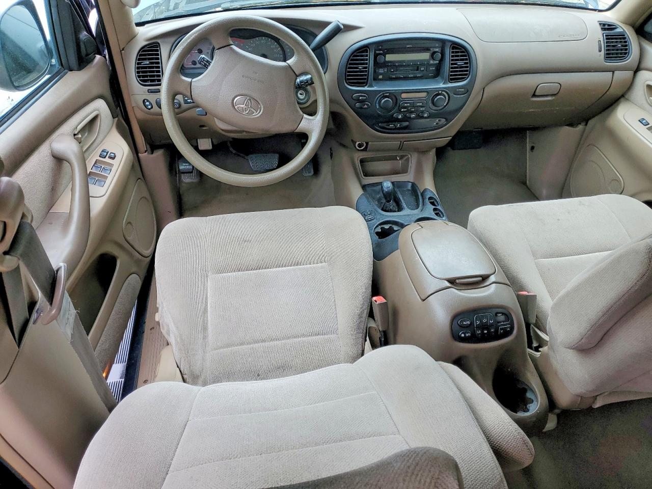 2004 Toyota Sequoia VIN 5TDBT44A84S216322 photo 8