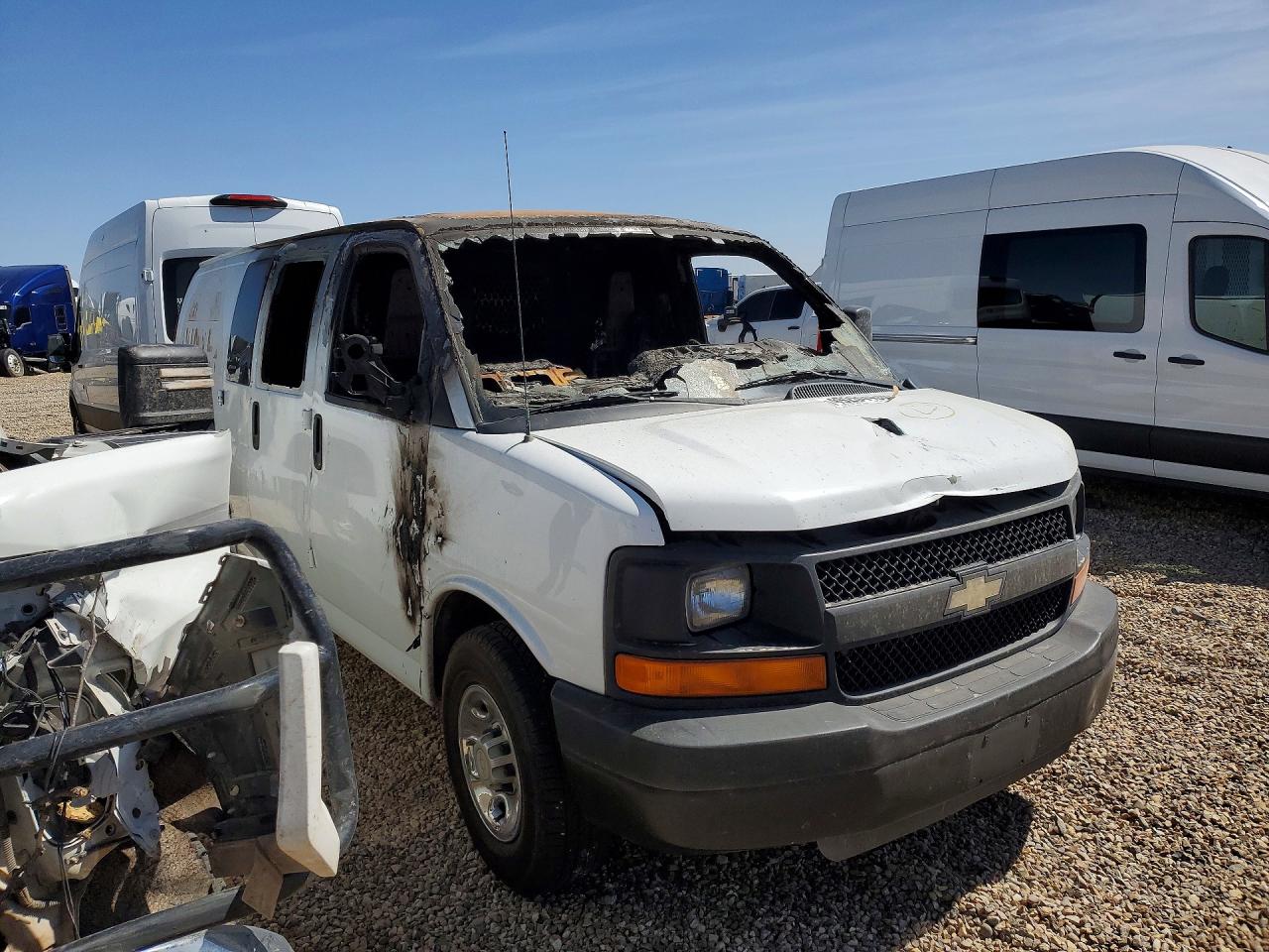 2010 CHEVROLET Express VIN 1GCZGFBA0A1174805 photo 4