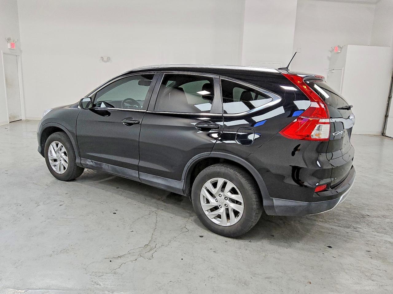 2015 Honda Crv VIN 2HKRM4H71FH687070 photo 2