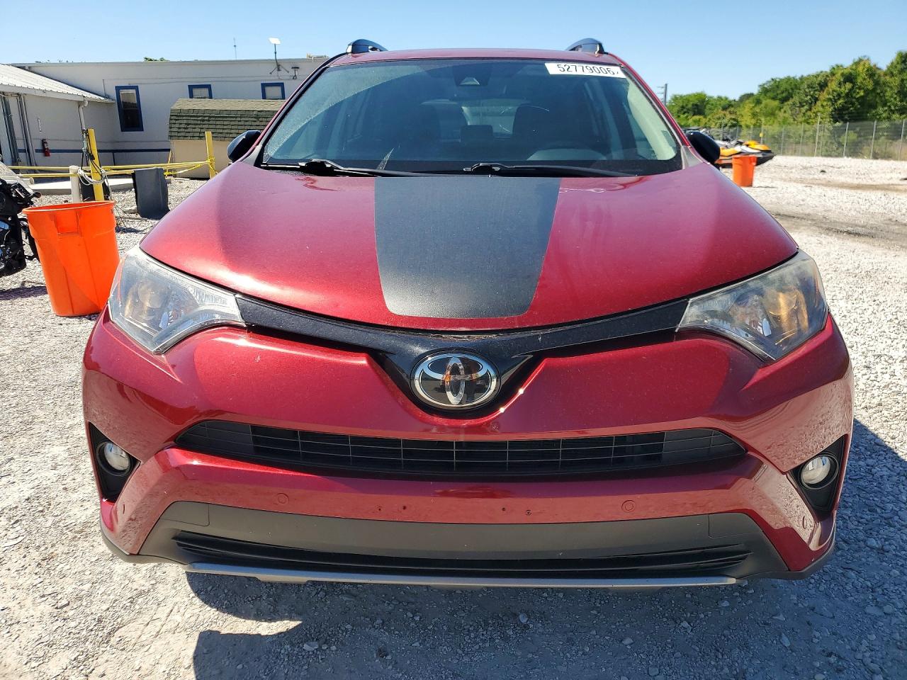 2018 Toyota Rav4 VIN 2T3RFREVXJW839472 photo 5