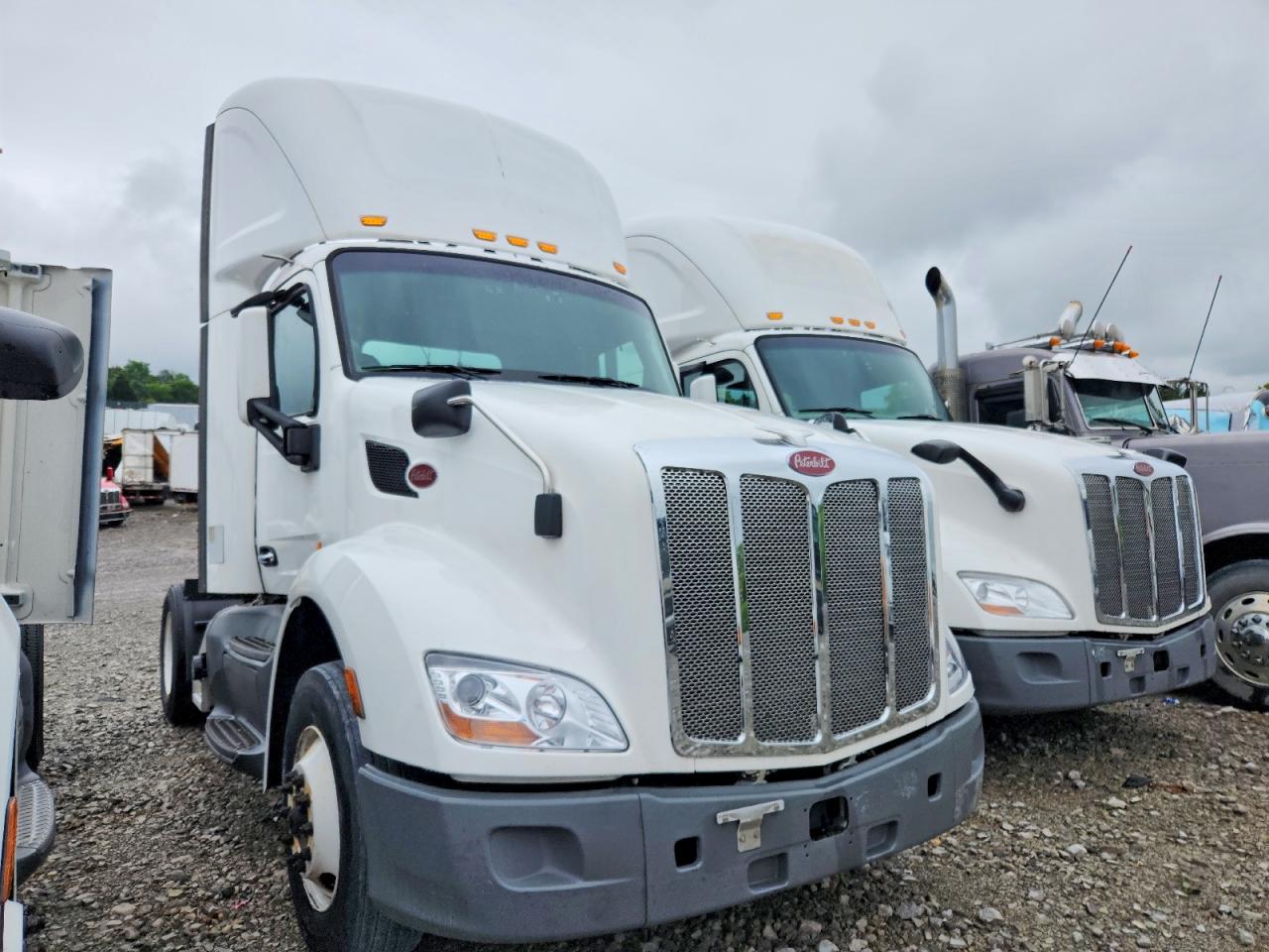 2021 PETERBILT All other VIN 1XPBA48X5MD703329 photo 1