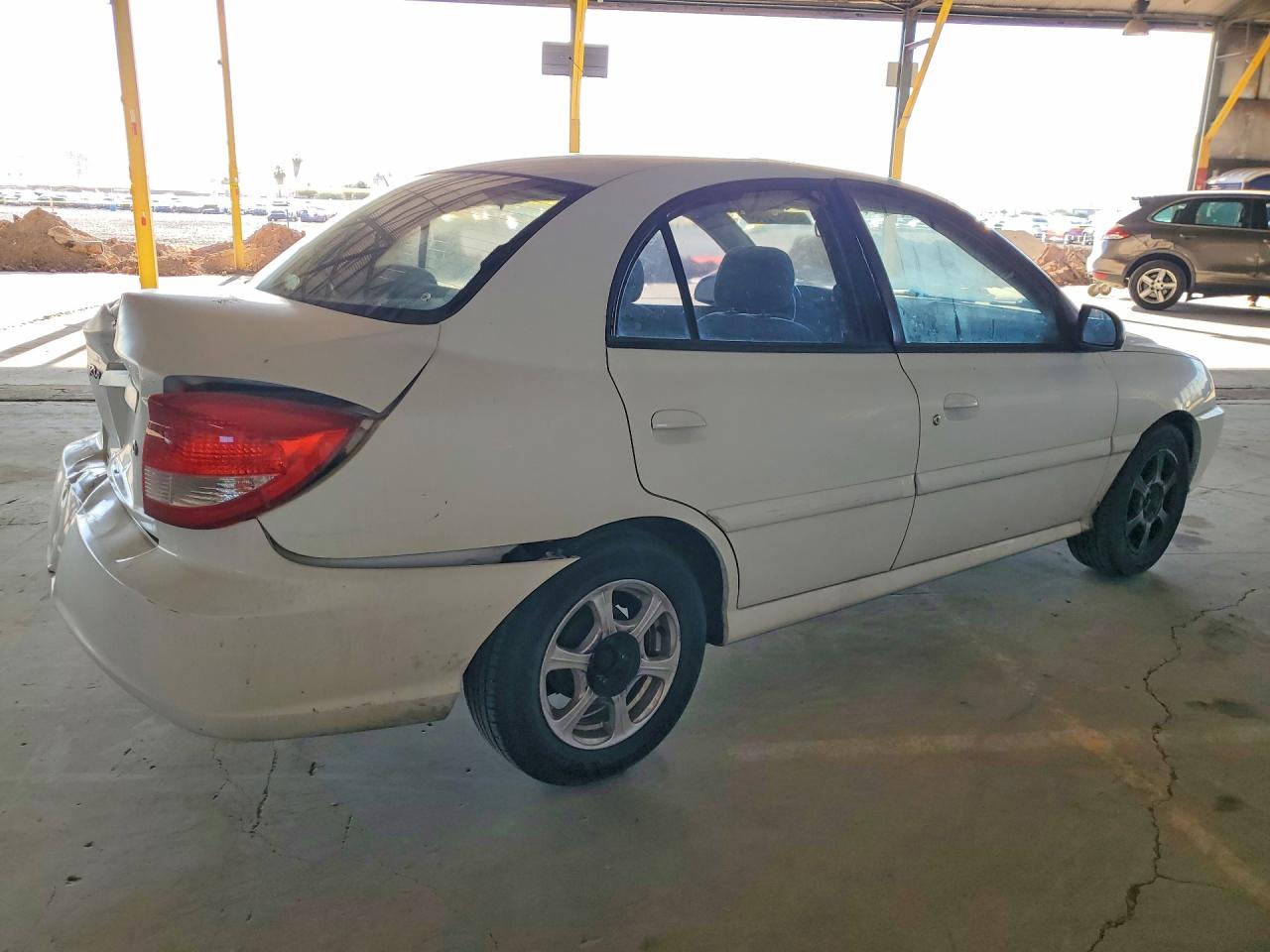 2003 Kia Rio VIN KNADC125236222514 photo 3