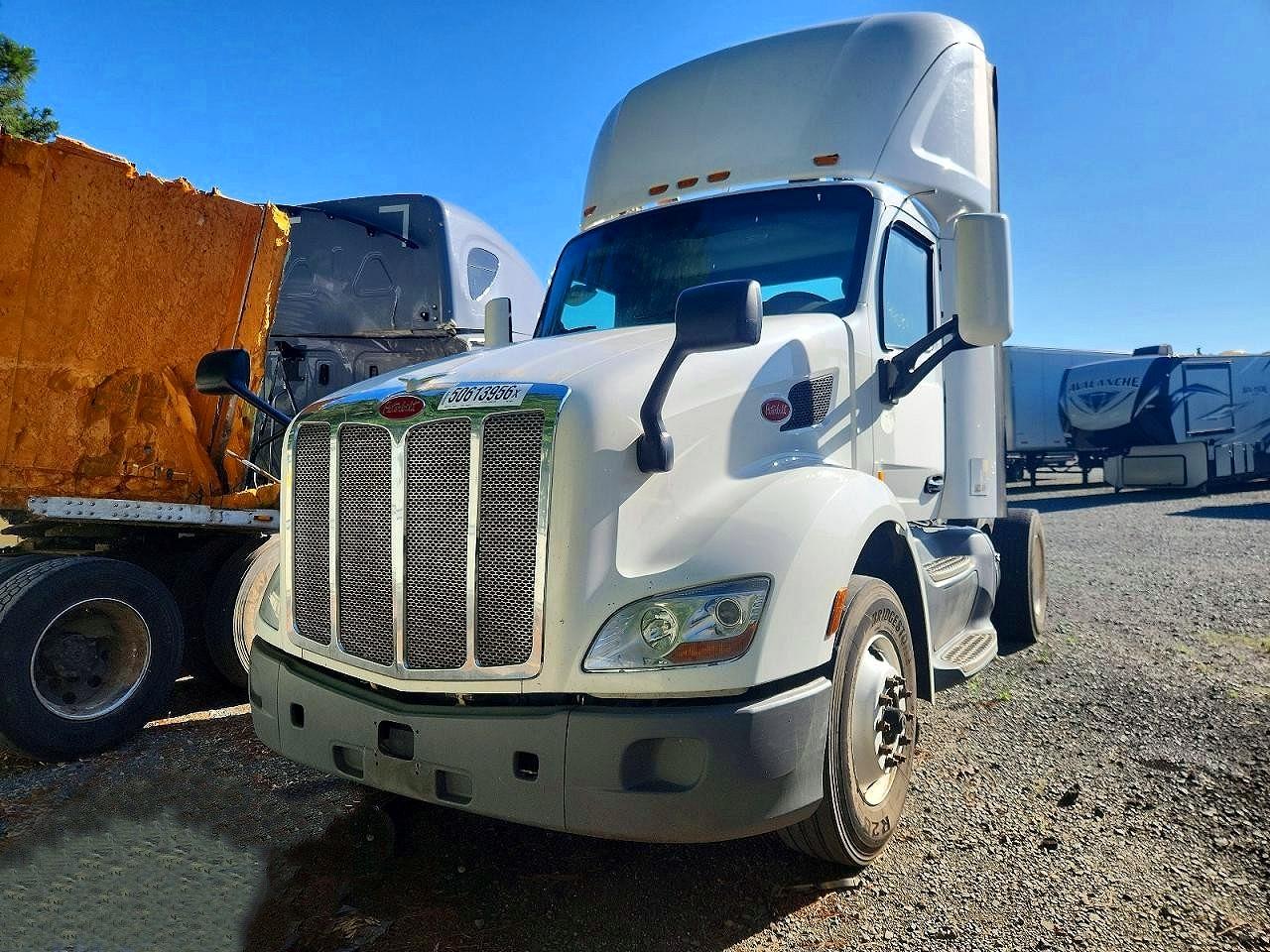 2017 PETERBILT All other VIN 1XPBA48X0HD428846 photo 2