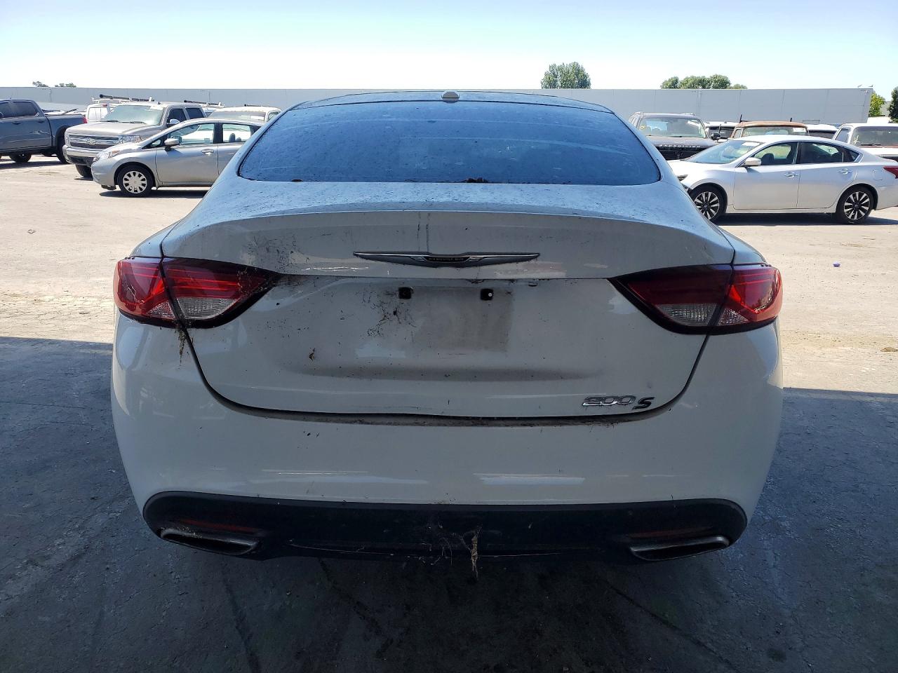 2015 Chrysler 200 VIN 1C3CCCBB9FN715282 photo 6
