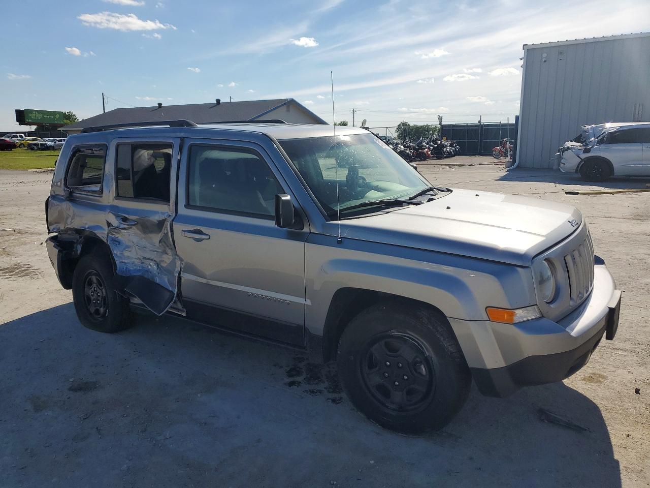 2016 Jeep Patriot VIN 1C4NJPBB2GD754370 photo 4