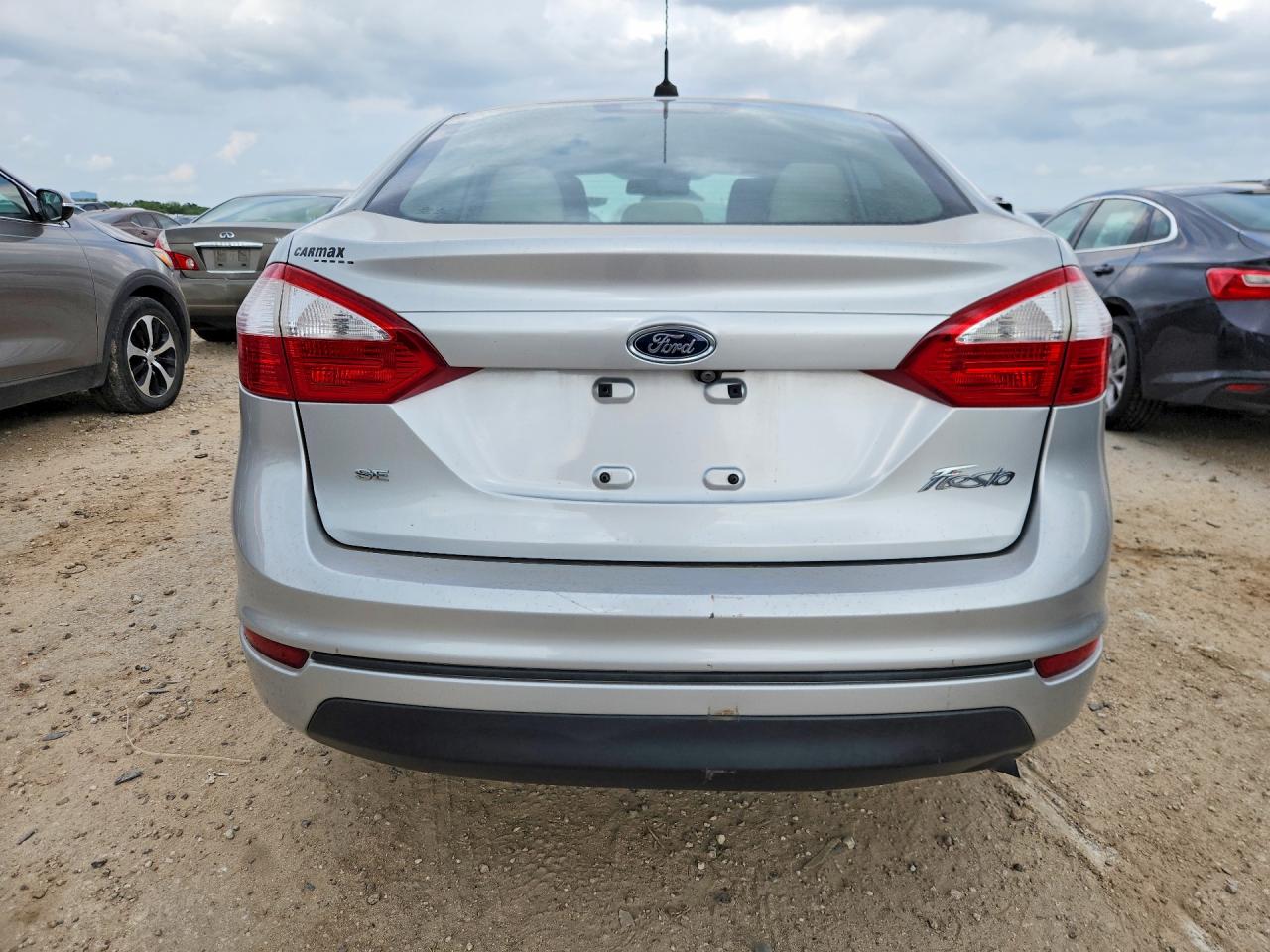 2019 Ford Fiesta VIN 3FADP4BJ8KM127675 photo 6