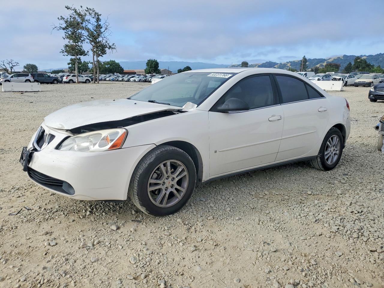 2006 Pontiac G6 VIN 1G2ZF55BX64188108 photo 1