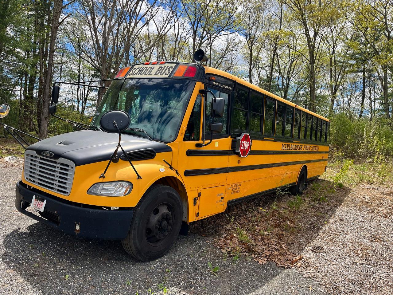 2015 FREIGHTLINER All other VIN 4UZABRDU8FCFW9555 photo 2