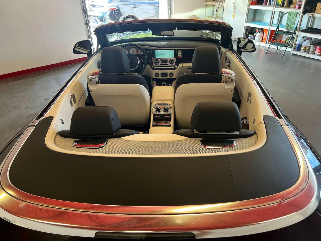 2017 Rolls-Royce All other VIN SCA666D51HU107216 photo 9