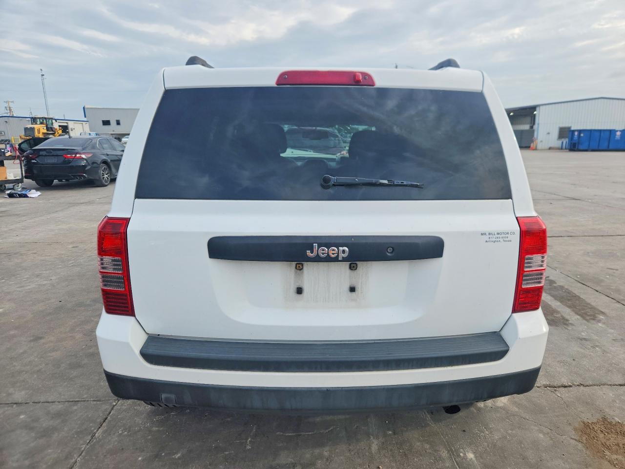 2012 Jeep Patriot VIN 1C4NJPBA6CD551063 photo 6