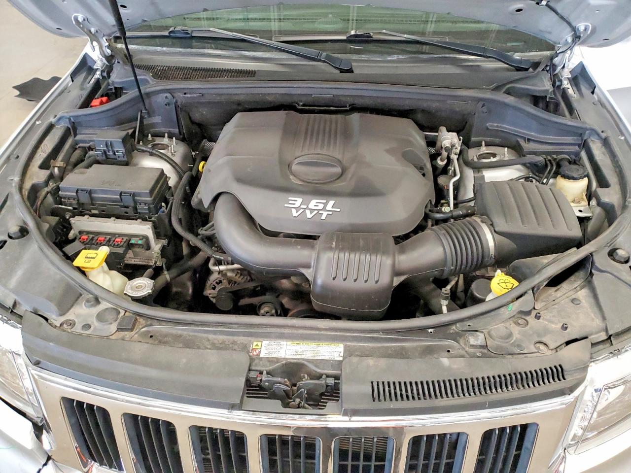 2012 Jeep Cherokee VIN 1C4RJFAG2CC227311 photo 12