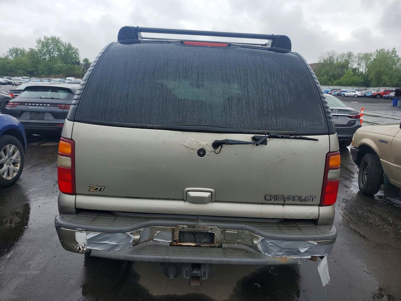 2002 CHEVROLET Tahoe VIN 1GNEK13Z42R324154 photo 6