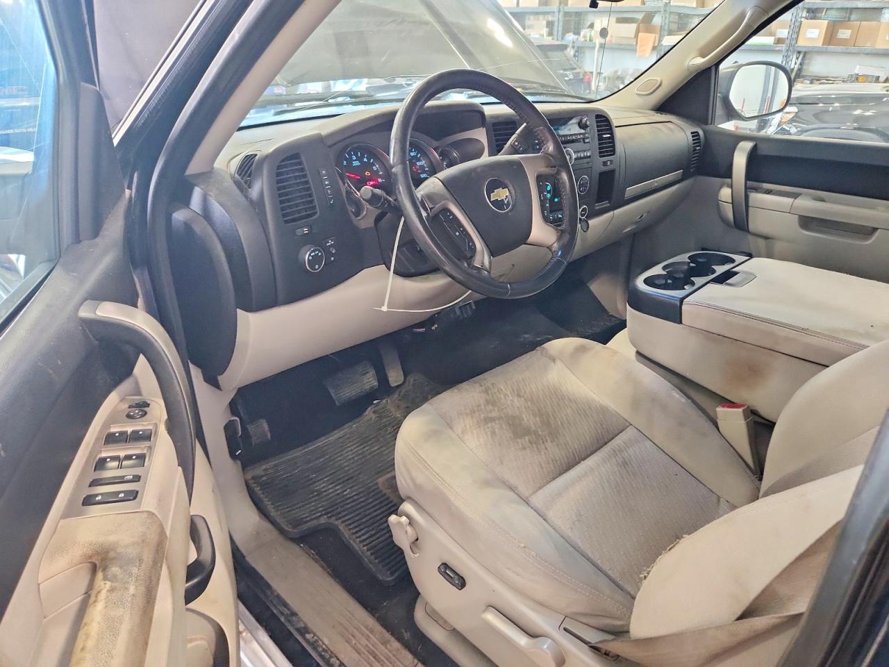 2011 CHEV Silverado VIN 1GCRKSE37BZ269465 photo 8