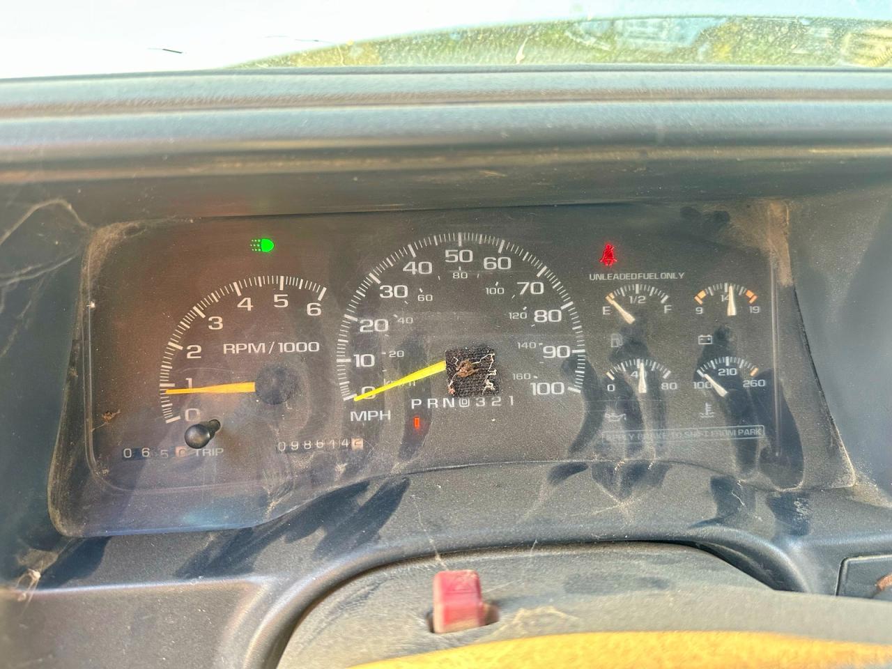 2000 Chevrolet Gmt VIN 1GBKC34J8YF477194 photo 8