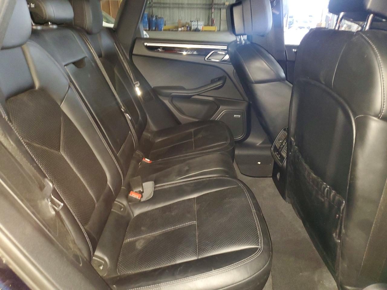 2017 PORSCHE Macan VIN WP1AA2A5XHLB06679 photo 11