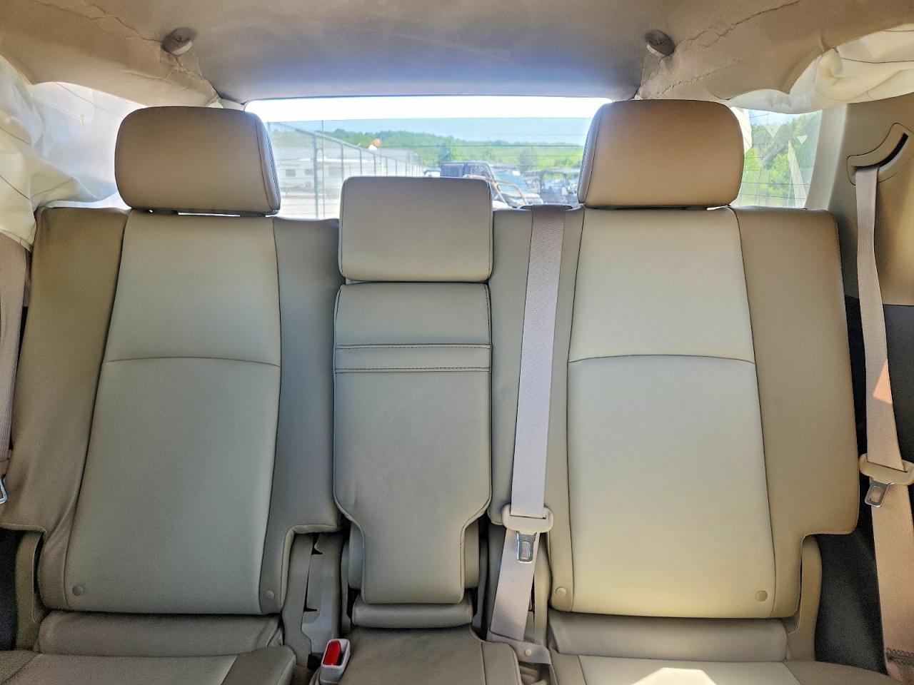 2024 Toyota 4runner VIN JTENU5JR2R6242573 photo 10