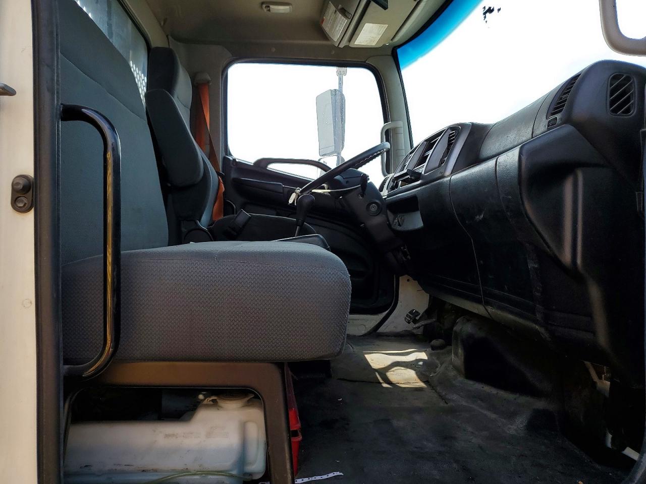 2015 HINO All other VIN 5PVNE8JV2F4S53998 photo 5